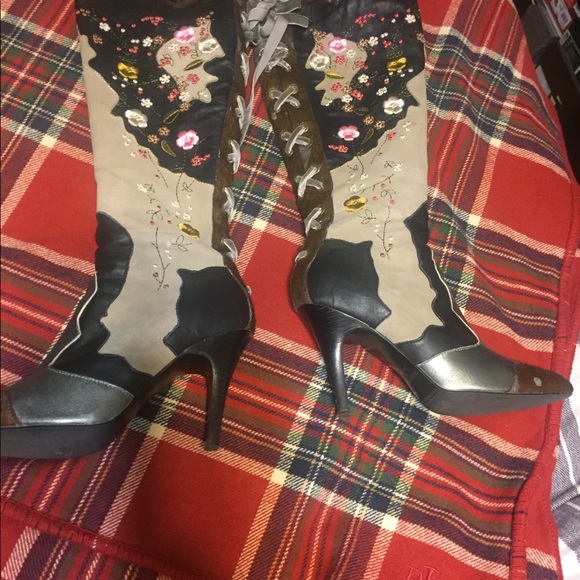 Used Sam Edelman boots- size 9 1/2 - Picture 2 of 7